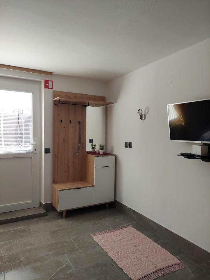 Apartma Zirovnik Церклье-на-Гореньскем Экстерьер фото