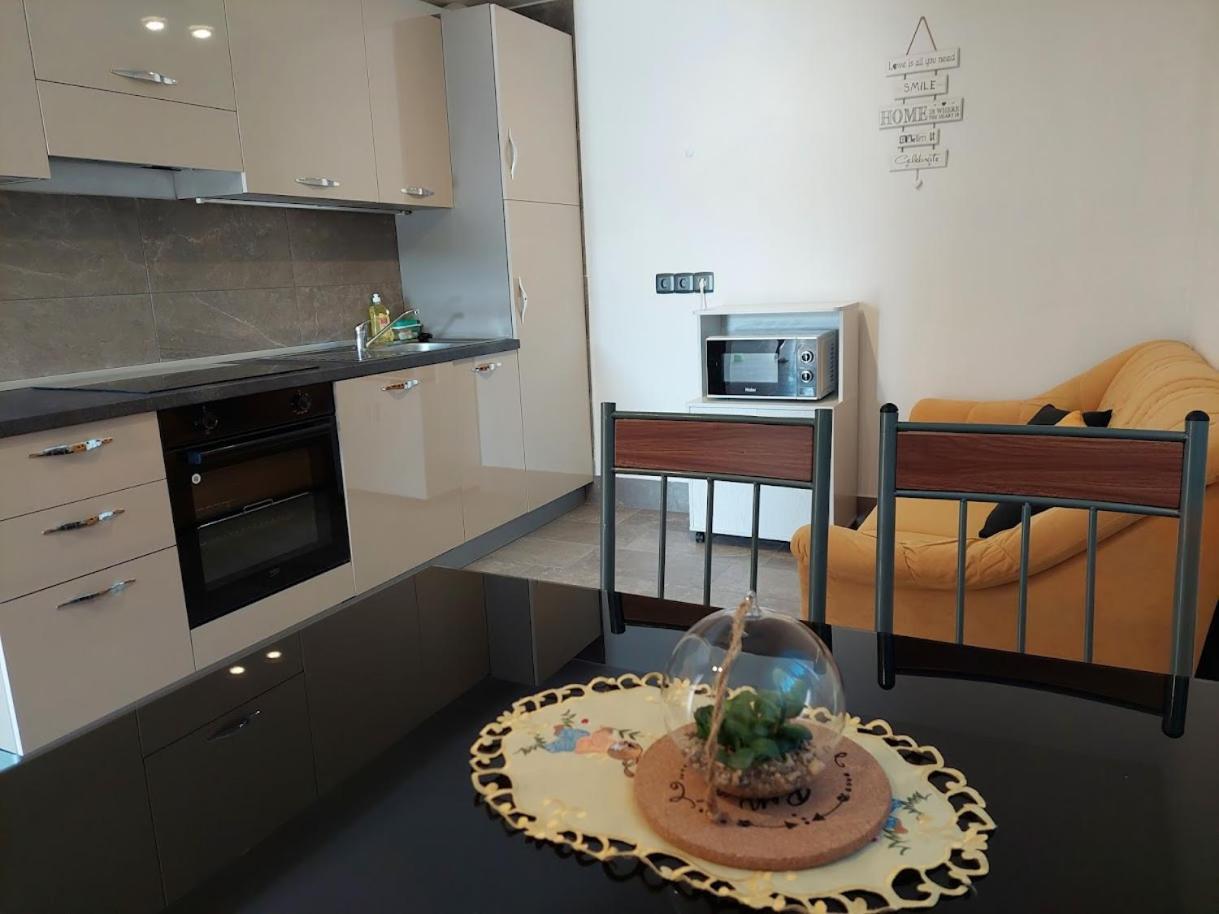Apartma Zirovnik Церклье-на-Гореньскем Экстерьер фото